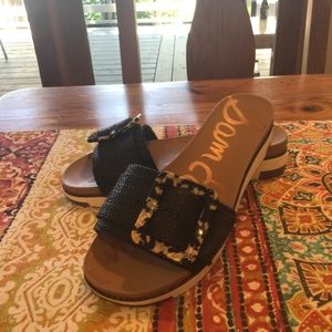 Sam Edelson Adrianne Slide black with tortoise shell buckle.